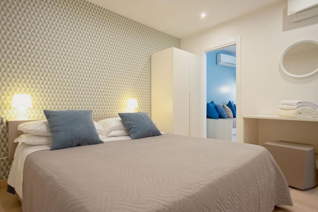 Residenza Alma Aparthotel Riccione Bagian luar foto